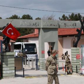 Burdur'da karantinaya alınan asker sayısı yükseldi