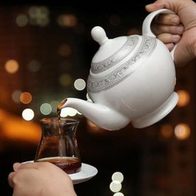 Rizeli çay demleme uzmanı: Çay şekersiz içilmeli