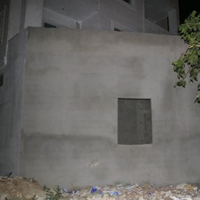 Adana'da hırsız, polisten kaçarken ayağını kırdı
