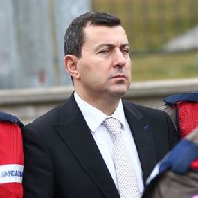 Cumhurbaşkanı eski Başyaveri'ne müebbet hapis verildi