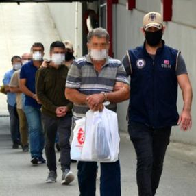 Adana'da ayakkabı tabanından hapisteki PKK'lılara talimat
