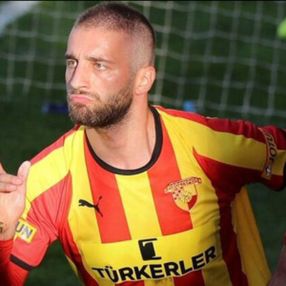 F.Bahçe, Alpaslan ve Thiam'ı istiyor