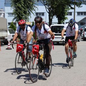 Ayasofya'ya gitmek için Düzce'den pedal çeviriyorlar