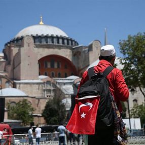Yurdun dört bir yanından Ayasofya için geldiler