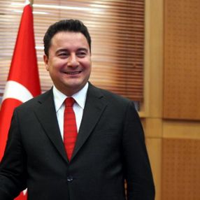 Ali Babacan'ın özel Atatürk portresi
