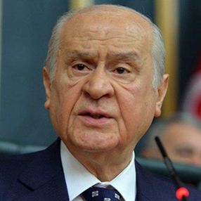Devlet Bahçeli: Atatürk'e hakaret vatan hainliğidir