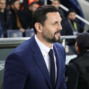 Erol Bulut, Fenerbahçe'ye ekibiyle gelecek