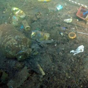 Kaş Limanı'ndaki kirlilik görüntülendi