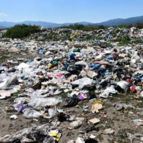 Kaz Dağları'ndaki çöplük alan, çevreyi tehdit ediyor