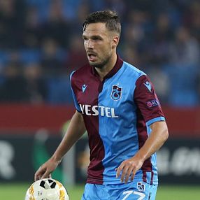 Emre Belözoğlu, Novak transferinde ısrarcı