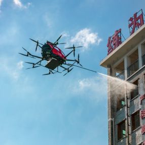 Çinli şirketten pilotsuz yangın söndürme uçağı