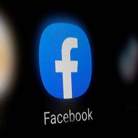 Facebook çalışanları 2021 yazına kadar evden çalışacak