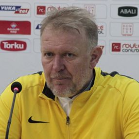 Kayserispor Robert Prosinecki ile yollarını ayırdı