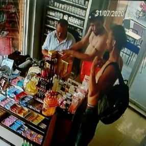 Denizli'de, büfe işleten adam dolandırıldı