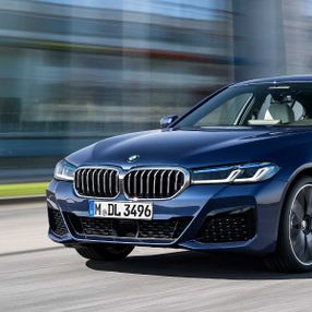 Makyajlı BMW 5 serisi gelecek ay yollara çıkıyor