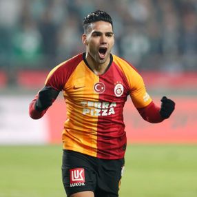Radamel Falcao'ya maaşında indirim talebi