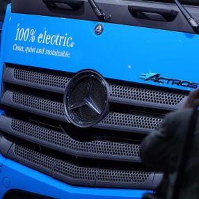Daimler ile CATL, 700 km menzilli araç üretecek