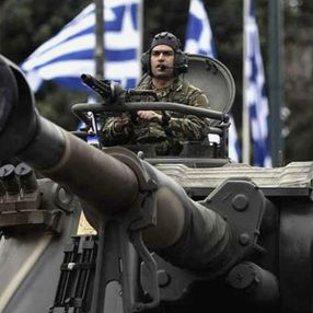 Yunanistan ordusunda izinler iptal edildi