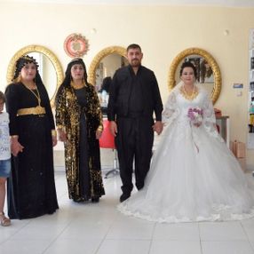 Moğolistan’dan Hakkari'ye gelin geldi
