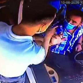 Ankara'da engelli annesinin kartıyla otobüse binmek istedi
