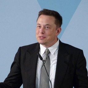 Elon Musk, kendisinin Wikipedia'da linç edilmesini istedi