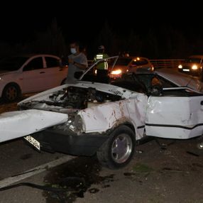 Karabük'te bir hırsız çaldığı araçla kaza yaptı