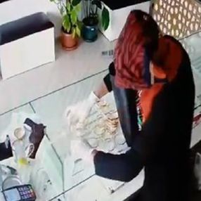 Adana'da soyguncuların vurduğu kuyumcu konuştu