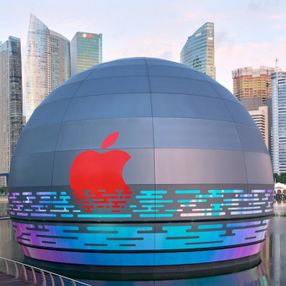 Apple'dan tamamen su üzerinde duran mağaza