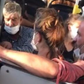 Arnavutköy'de kadına tokat atıp, hakaretler yağdırdı