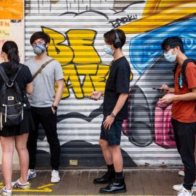 Hong Kong'ta ilk defa bir kişiye, yeniden koronavirüs bulaştı