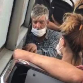 Arnavutköy'de yanındaki kadına otobüste tokat atan kişinin ifadesi ortaya çıktı