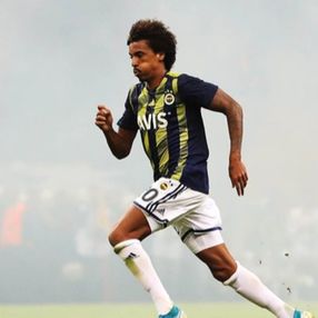 Lyon, Luiz Gustavo'ya 8.5 milyon euro verdi