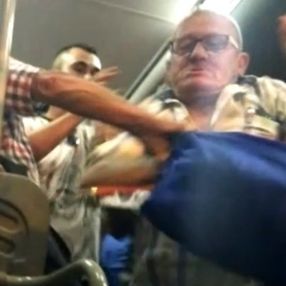 Edirne'de minibüsteki yolcuların maske kavgası