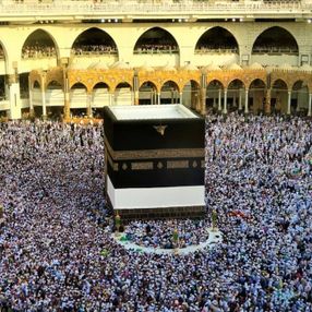 Suudi Arabistan, Kabe'yi yeniden ibadete açabilir