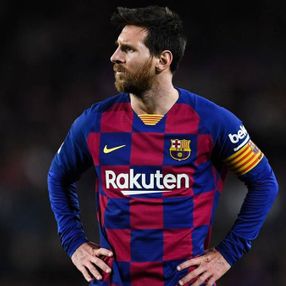 Barcelona'dan Lionel Messi'ye kadro dışı resti