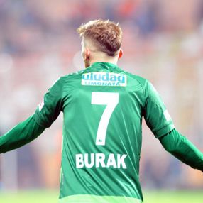 Burak Kapacak'ın menajeri: Hiçbir kulüple anlaşmadım