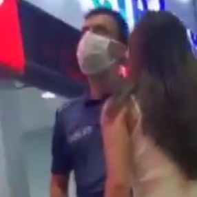İstanbul'da alkollü kadın büfeyi dağıtıp, polislere saldırdı