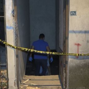 Bursa'da polisle çıkan çatışmada bacağından vurularak yakalanan uyuşturucu taciri tutuklandı