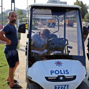 Antalya'da maske takmayanların ‘tam marketten alıyordum’ bahanesi cezayı önleyemedi