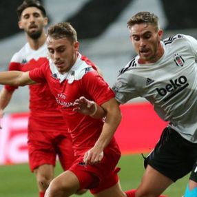 Beşiktaş ve Antalyaspor 1 puanı paylaştı