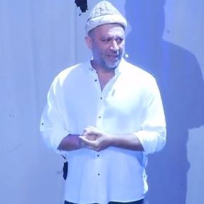 Rasim Öztekin, kavuğu Şevket Çoruh’a verdi