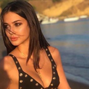Deren Talu'nun fotoğraflarına photoshop yaptığı ortaya çıktı