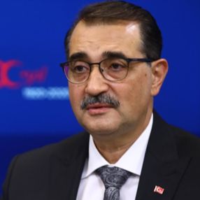 Enerji Bakanı Fatih Dönmez, Karadeniz'deki doğalgaz keşfini değerlendirdi