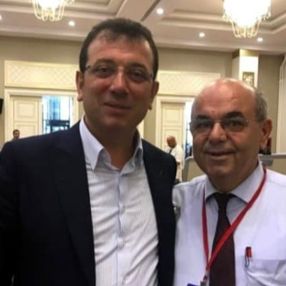 CHP'li Başkan Hüseyin Gemi, kağıt oynarken görüntülendi