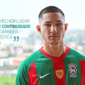 Dünyanın en zengin futbolcusu Faiq Bolkiah, Maritimo'da