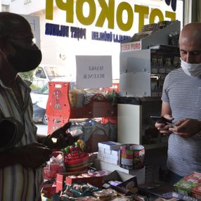 Gaziantep'te esnaf, vatandaşa para karşılığı HES kodu veriyor