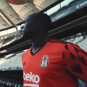 Vincent Aboubakar resmen Beşiktaş'ta