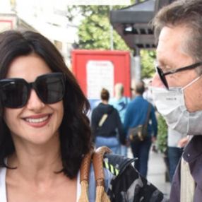 Nesrin Cavadzade: Müstehcen fotoğrafları silmiyorum