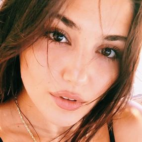 Hande Erçel: Neşe ne güzel şey
