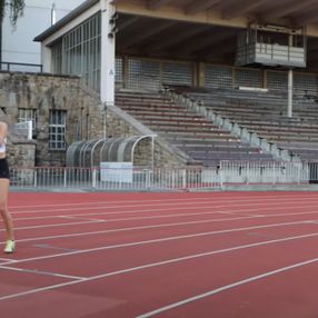 Alica Schmidt, 400 metre yarışında Mats Hummels'i geçti
